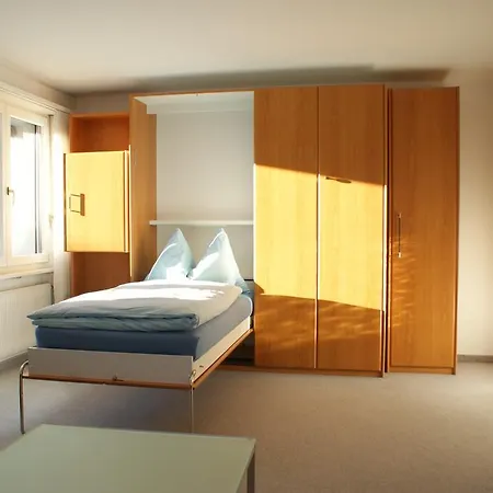 Apartment Ravaisch 22 *